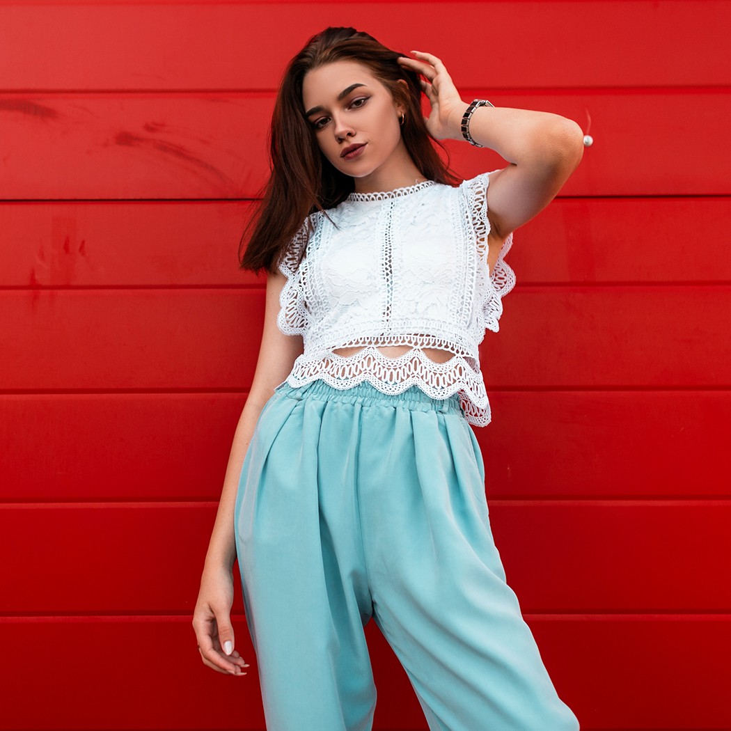 Najmodniejsze bluzki, koszule i topy na wiosnę/lato 2020 poniżej 80 zł - zobacz propozycje sieciówek